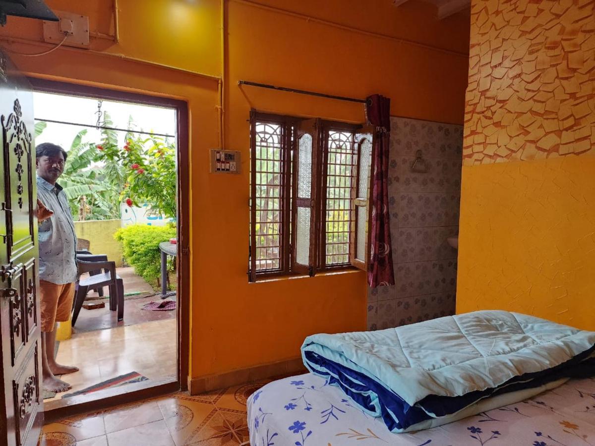 Archana Guest House River View Hampi Exterior foto
